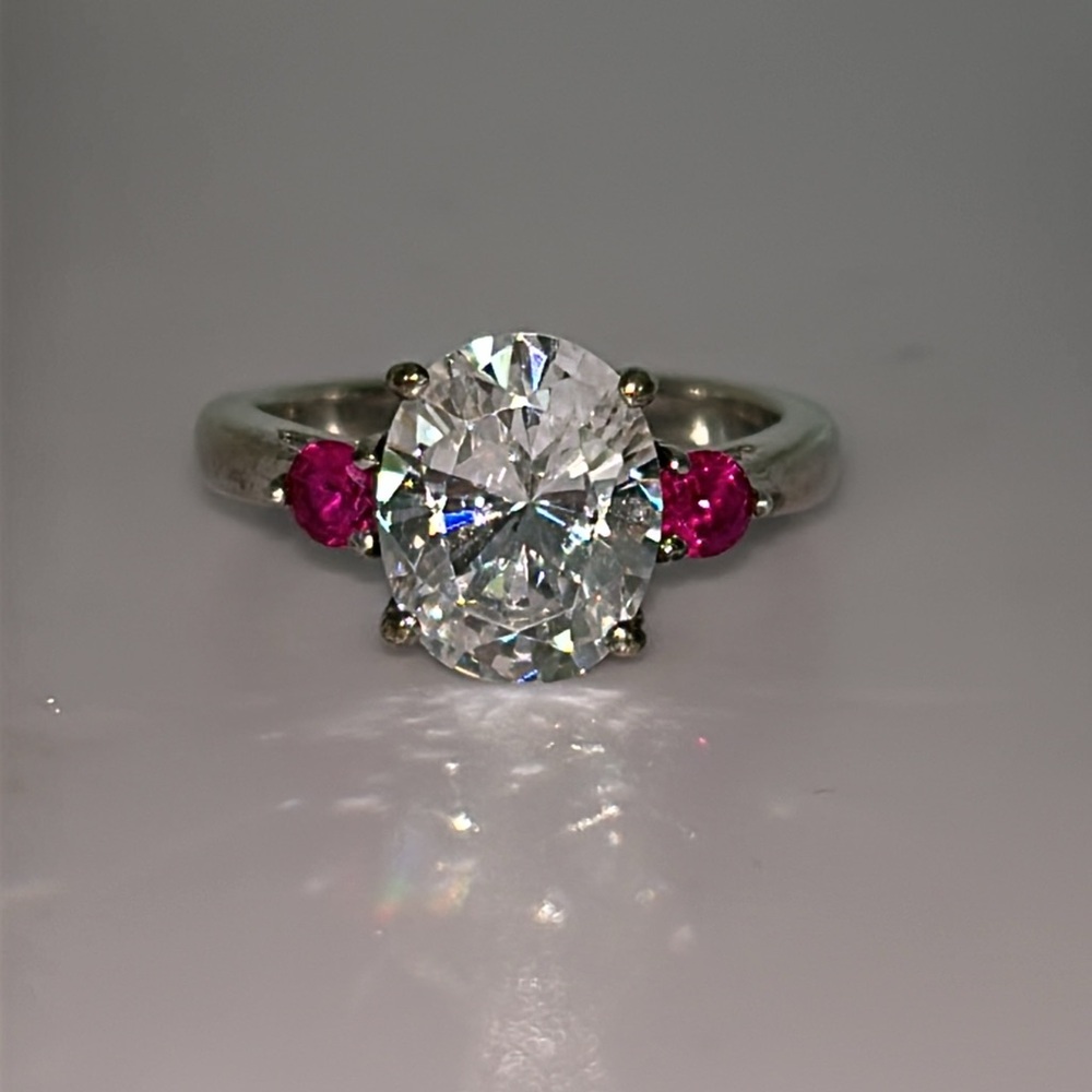 Vintage Solid 925 Sterling Silver Oval Faux Diamond Round Faux Ruby Rubies Ring